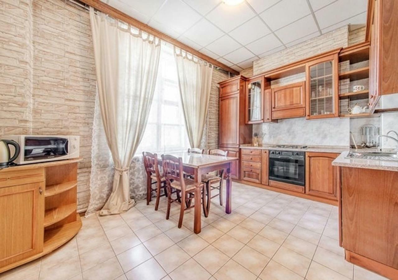 Apartments In The Center Of Minsk On Nezavisimosti 12 Ngoại thất bức ảnh